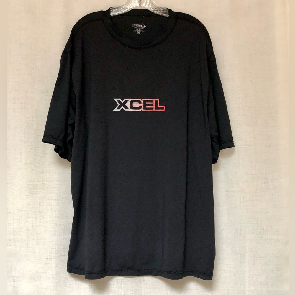 Men’s T-shirt w front & side XCel red logoSizeXXL,chest 24”,length 29”Sleeve 10”